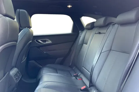 KW73RVA Land Rover Range Rover Velar 2.0 D200 Dynamic HSE 5dr Thumbnail #4