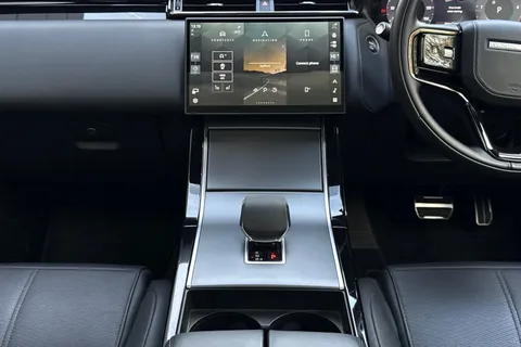 KW73RVA Land Rover Range Rover Velar 2.0 D200 Dynamic HSE 5dr Thumbnail #15