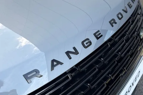 KW73RVA Land Rover Range Rover Velar 2.0 D200 Dynamic HSE 5dr Thumbnail #30