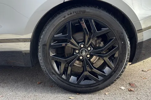 KW73RVA Land Rover Range Rover Velar 2.0 D200 Dynamic HSE 5dr Thumbnail #40