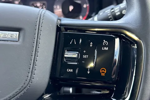 KW73RVA Land Rover Range Rover Velar 2.0 D200 Dynamic HSE 5dr Thumbnail #48