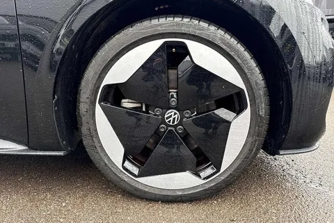 6 of 51 for Volkswagen ID.3 150kW Essential Pro S 77kWh ⭐Low TAX £195⭐