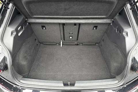 10 of 51 for Volkswagen ID.3 150kW Essential Pro S 77kWh ⭐Low TAX £195⭐