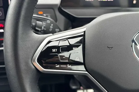 35 of 51 for Volkswagen ID.3 150kW Essential Pro S 77kWh ⭐Low TAX £195⭐