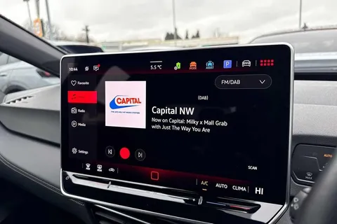 41 of 51 for Volkswagen ID.3 150kW Essential Pro S 77kWh ⭐Low TAX £195⭐