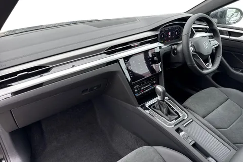 DA75HYH Volkswagen Arteon 1.4 TSI eHybrid R-Line 5dr DSG | Panoramic Sunroof | Adaptive Cruise Contro Thumbnail #8