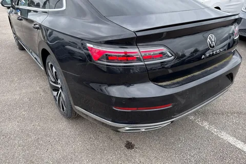 DA75HYH Volkswagen Arteon 1.4 TSI eHybrid R-Line 5dr DSG | Panoramic Sunroof | Adaptive Cruise Contro Thumbnail #15