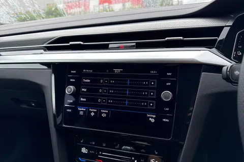 DA75HYH Volkswagen Arteon 1.4 TSI eHybrid R-Line 5dr DSG | Panoramic Sunroof | Adaptive Cruise Contro Thumbnail #51