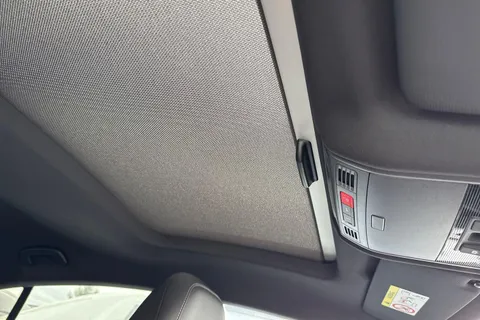 DA75HYH Volkswagen Arteon 1.4 TSI eHybrid R-Line 5dr DSG | Panoramic Sunroof | Adaptive Cruise Contro Thumbnail #58