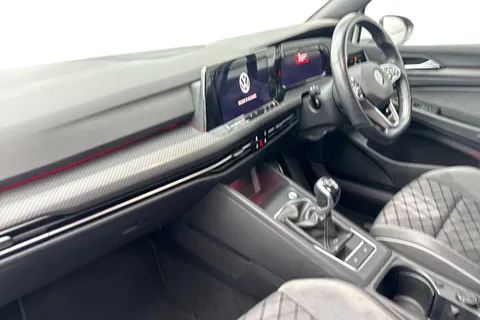 9 of 64 for Volkswagen Golf 1.5 TSI R-Line Euro 6 (s/s) 5dr