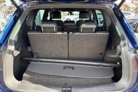 10 of 64 for SEAT Tarraco 2.0 TDI XCELLENCE DSG 4Drive Euro 6 (s/s) 5dr