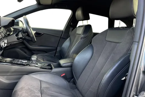 MJ19WNZ Audi A4 Avant 2.0 TFSI 40 Black Edition S Tronic Euro 6 (s/s) 5dr Thumbnail #12