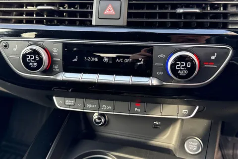 MJ19WNZ Audi A4 Avant 2.0 TFSI 40 Black Edition S Tronic Euro 6 (s/s) 5dr Thumbnail #20