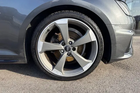 MJ19WNZ Audi A4 Avant 2.0 TFSI 40 Black Edition S Tronic Euro 6 (s/s) 5dr Thumbnail #23