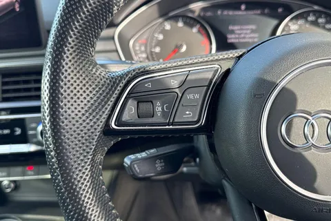 MJ19WNZ Audi A4 Avant 2.0 TFSI 40 Black Edition S Tronic Euro 6 (s/s) 5dr Thumbnail #49