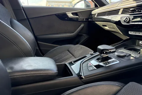 MJ19WNZ Audi A4 Avant 2.0 TFSI 40 Black Edition S Tronic Euro 6 (s/s) 5dr Thumbnail #61