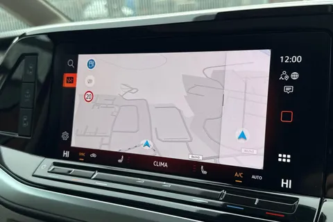 KY25RZG Volkswagen Multivan 2.0 TDI Style 5dr LWB DSG Thumbnail #12