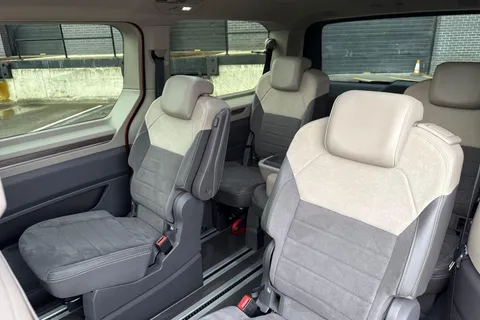 KY25RZG Volkswagen Multivan 2.0 TDI Style 5dr LWB DSG Thumbnail #14