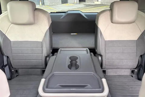 KY25RZG Volkswagen Multivan 2.0 TDI Style 5dr LWB DSG Thumbnail #40