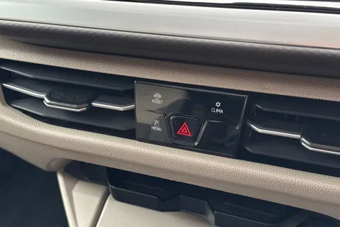 KY25RZG Volkswagen Multivan 2.0 TDI Style 5dr LWB DSG Thumbnail #57