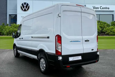 HK24ZXY Ford E-Transit LWB 135kW 68kWh H2 Leader Van Auto Thumbnail #4