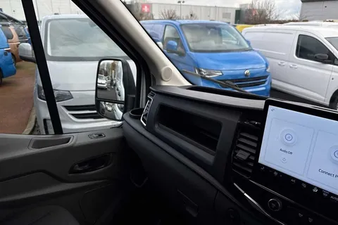 HK24ZXY Ford E-Transit LWB 135kW 68kWh H2 Leader Van Auto Thumbnail #16