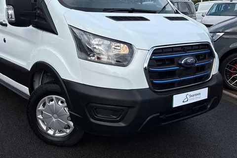 HK24ZXY Ford E-Transit LWB 135kW 68kWh H2 Leader Van Auto Thumbnail #31
