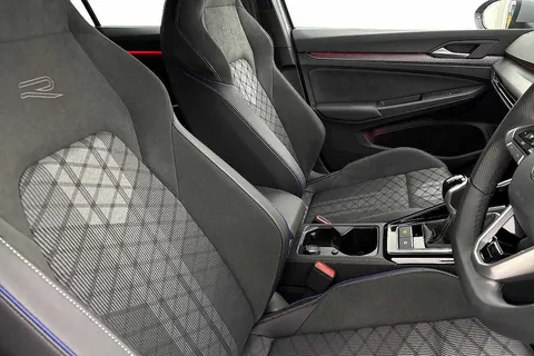 KM25LNH Volkswagen Golf 1.5 TSI 150 R-Line 5dr **TECH PACK** Thumbnail #10