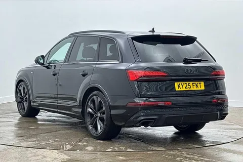 KY25FKT Audi Q7 SUV  Black Edition 45 TDI quattro 231 PS tiptronic Thumbnail #2