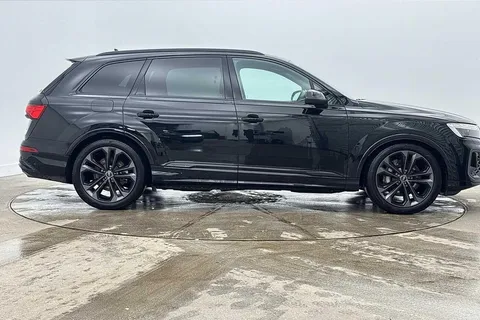 KY25FKT Audi Q7 SUV  Black Edition 45 TDI quattro 231 PS tiptronic Thumbnail #3