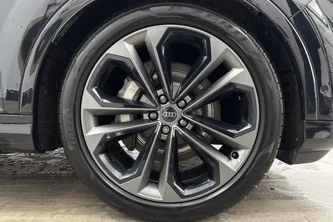 KY25FKT Audi Q7 SUV  Black Edition 45 TDI quattro 231 PS tiptronic Thumbnail #4