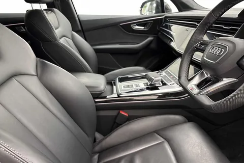 KY25FKT Audi Q7 SUV  Black Edition 45 TDI quattro 231 PS tiptronic Thumbnail #10