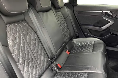 KM75XJF Audi S3 Black Edition TFSI  333 PS S tronic Thumbnail #10