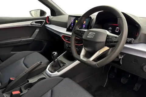 KW75SYR SEAT Arona 1.0 TSI FR Euro 6 (s/s) 5dr Thumbnail #8