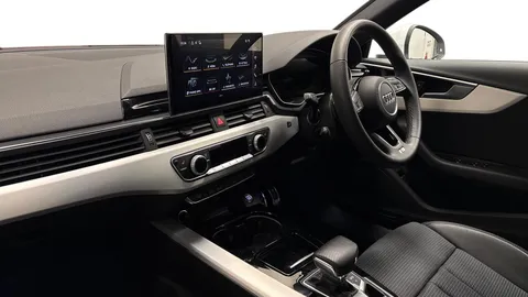 DL73AWH Audi A4 40 TFSI 204 S Line 5dr S Tronic Thumbnail #2