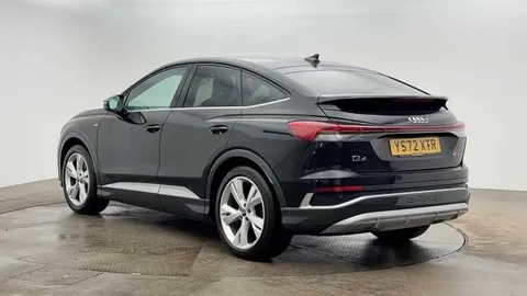 YS72XTR Audi Q4 e-tron Q4 Sportback S line 40 e-tron 150,00 kW Thumbnail #3