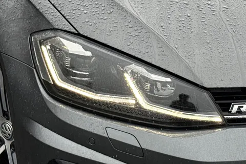 VO69NZM Volkswagen Golf 2.0 TSI R DSG 4Motion Euro 6 (s/s) 5dr Thumbnail #28