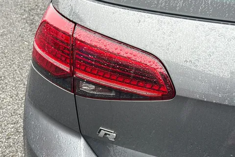 VO69NZM Volkswagen Golf 2.0 TSI R DSG 4Motion Euro 6 (s/s) 5dr Thumbnail #34