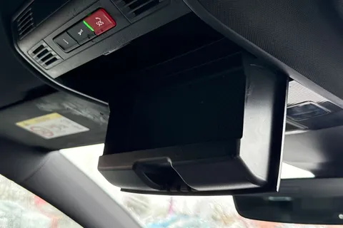 VO69NZM Volkswagen Golf 2.0 TSI R DSG 4Motion Euro 6 (s/s) 5dr Thumbnail #47