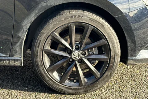 DA21NWD Škoda Fabia 1.0 TSI Colour Edition Euro 6 (s/s) 5dr Thumbnail #11