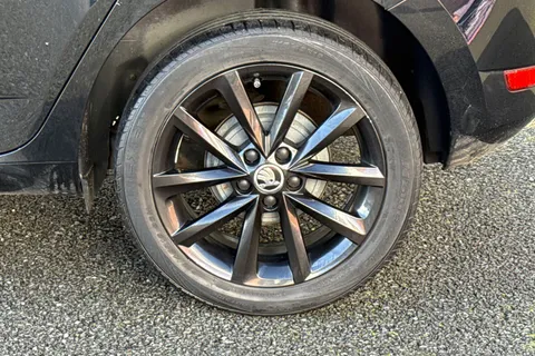 DA21NWD Škoda Fabia 1.0 TSI Colour Edition Euro 6 (s/s) 5dr Thumbnail #13