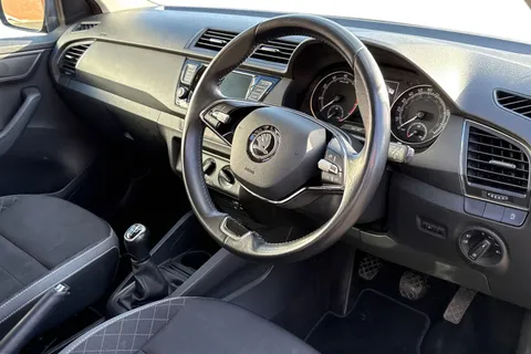 DA21NWD Škoda Fabia 1.0 TSI Colour Edition Euro 6 (s/s) 5dr Thumbnail #15