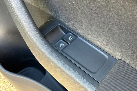 DA21NWD Škoda Fabia 1.0 TSI Colour Edition Euro 6 (s/s) 5dr Thumbnail #22