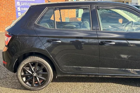 DA21NWD Škoda Fabia 1.0 TSI Colour Edition Euro 6 (s/s) 5dr Thumbnail #29