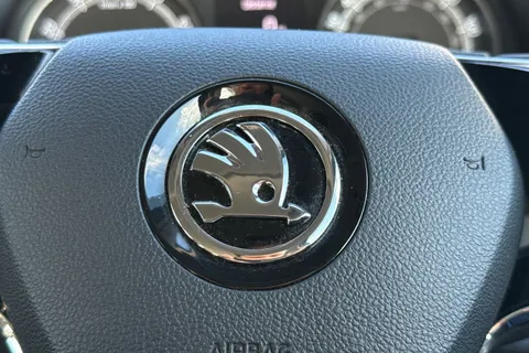 DA21NWD Škoda Fabia 1.0 TSI Colour Edition Euro 6 (s/s) 5dr Thumbnail #39