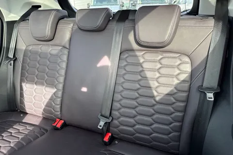 EA68CNN Ford Fiesta 1.0T EcoBoost Vignale Auto Euro 6 (s/s) 5dr Thumbnail #20