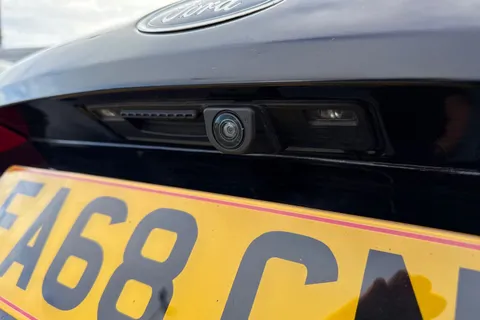 EA68CNN Ford Fiesta 1.0T EcoBoost Vignale Auto Euro 6 (s/s) 5dr Thumbnail #28