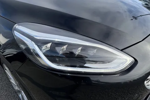 EA68CNN Ford Fiesta 1.0T EcoBoost Vignale Auto Euro 6 (s/s) 5dr Thumbnail #31