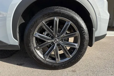 BT25WJZ Lexus Lbx 1.5 Premium Plus 5dr E-CVT Thumbnail #13