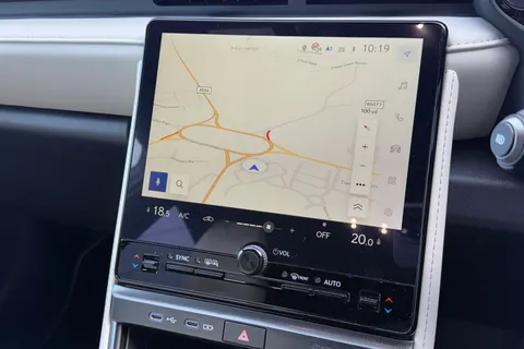 BT25WJZ Lexus Lbx 1.5 Premium Plus 5dr E-CVT Thumbnail #17